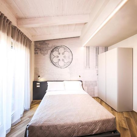 بيسادو Vicolo Malavolta 7 Rooms And Suites المظهر الخارجي الصورة