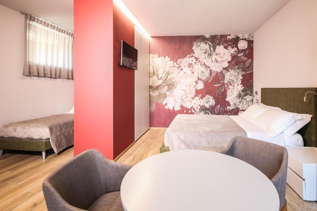بيسادو Vicolo Malavolta 7 Rooms And Suites المظهر الخارجي الصورة
