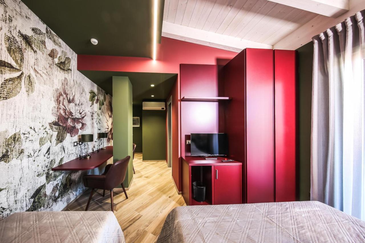 بيسادو Vicolo Malavolta 7 Rooms And Suites المظهر الخارجي الصورة