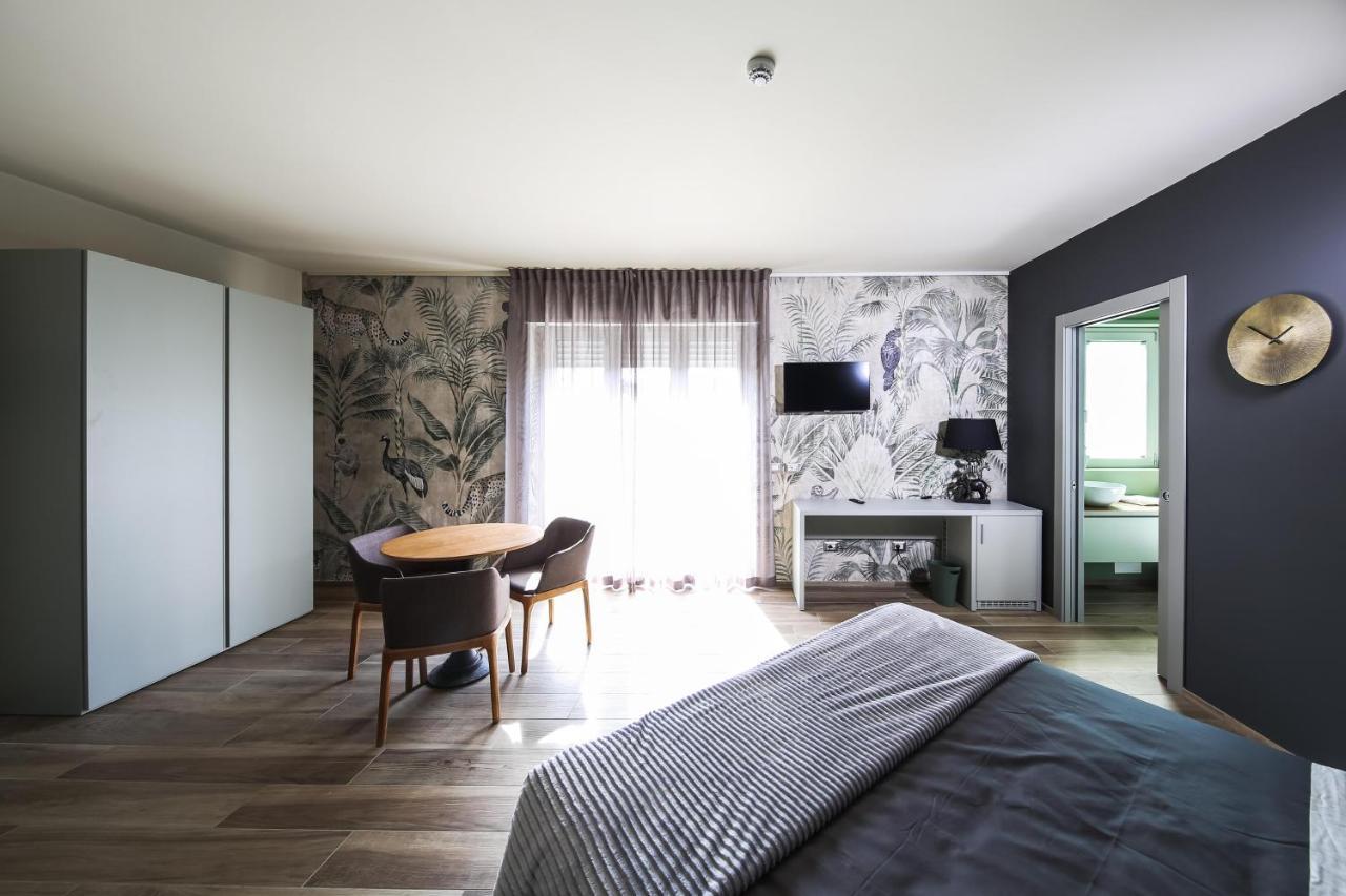 بيسادو Vicolo Malavolta 7 Rooms And Suites المظهر الخارجي الصورة