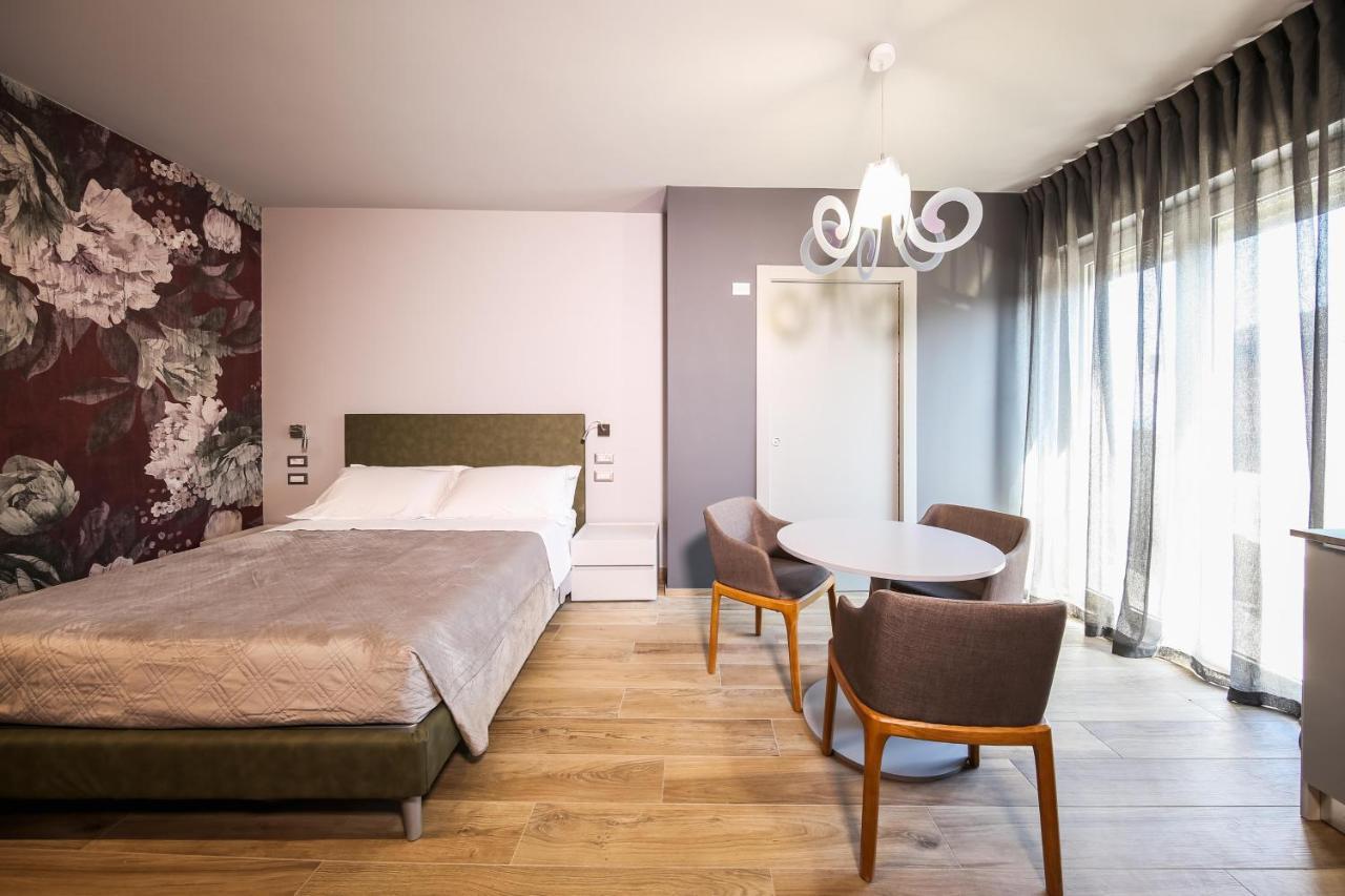 بيسادو Vicolo Malavolta 7 Rooms And Suites المظهر الخارجي الصورة