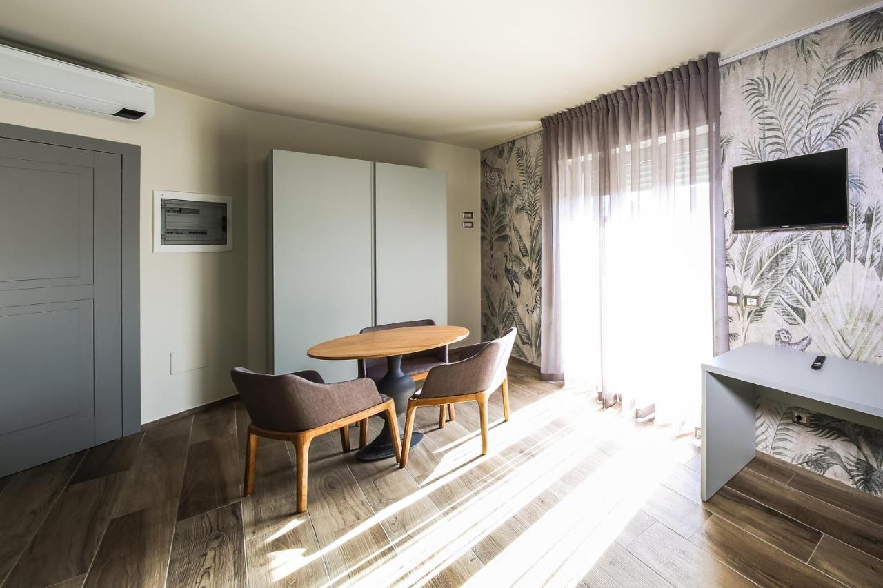 بيسادو Vicolo Malavolta 7 Rooms And Suites المظهر الخارجي الصورة