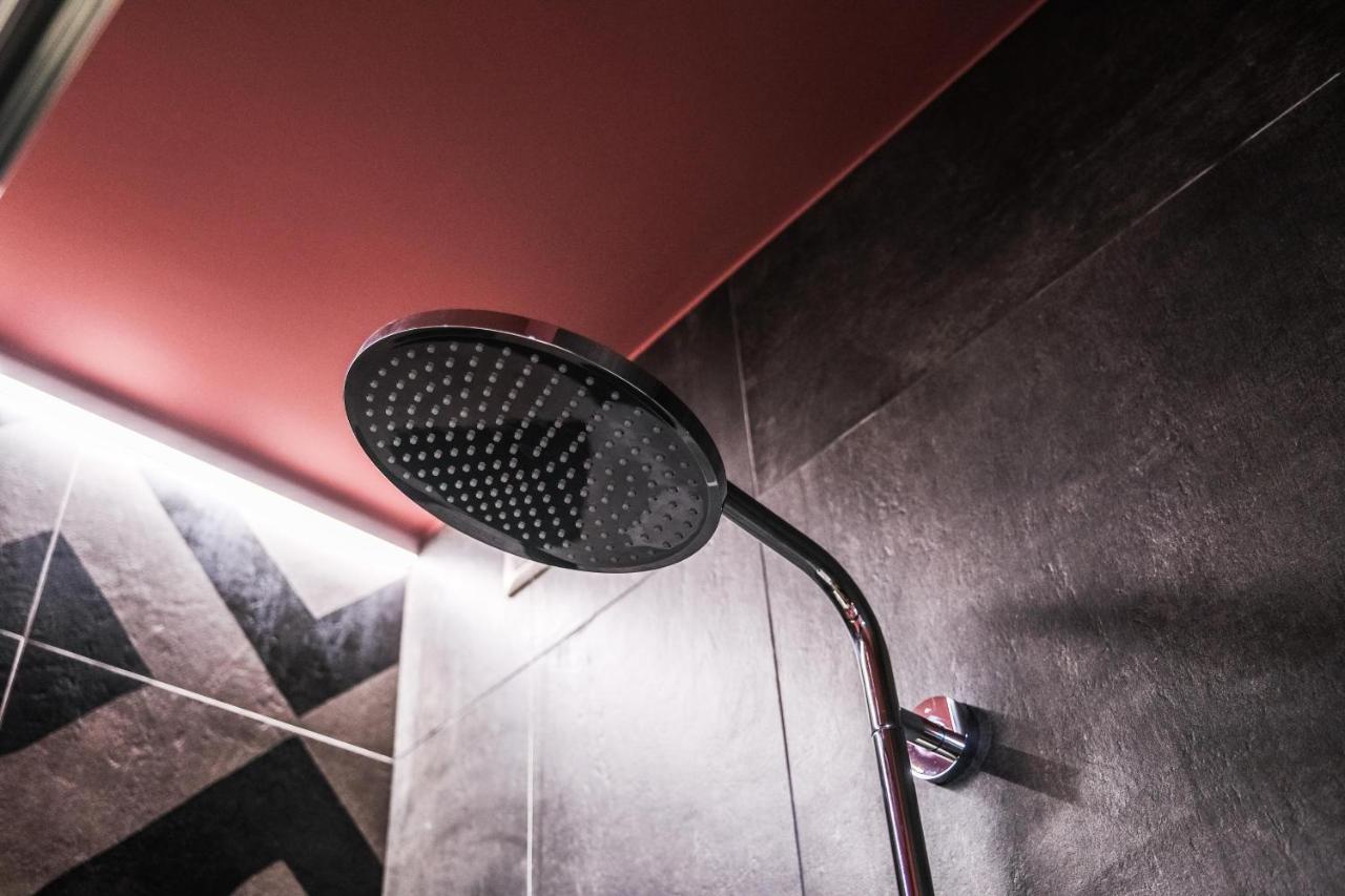 بيسادو Vicolo Malavolta 7 Rooms And Suites المظهر الخارجي الصورة