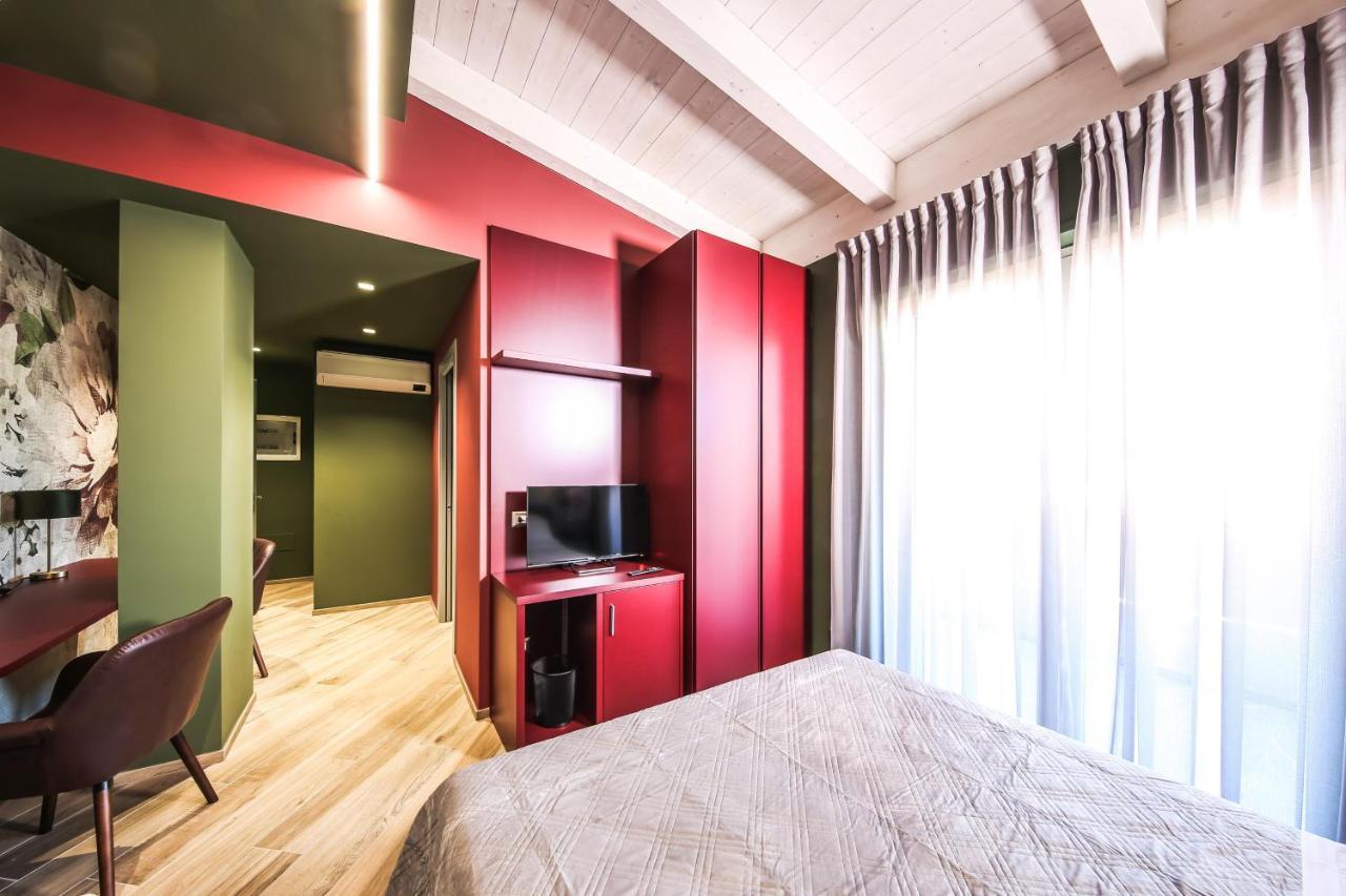بيسادو Vicolo Malavolta 7 Rooms And Suites المظهر الخارجي الصورة